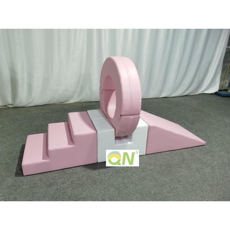 Ball Pool Equipment Manufacturer - Luxury Heart Shape Pastel Soft Play