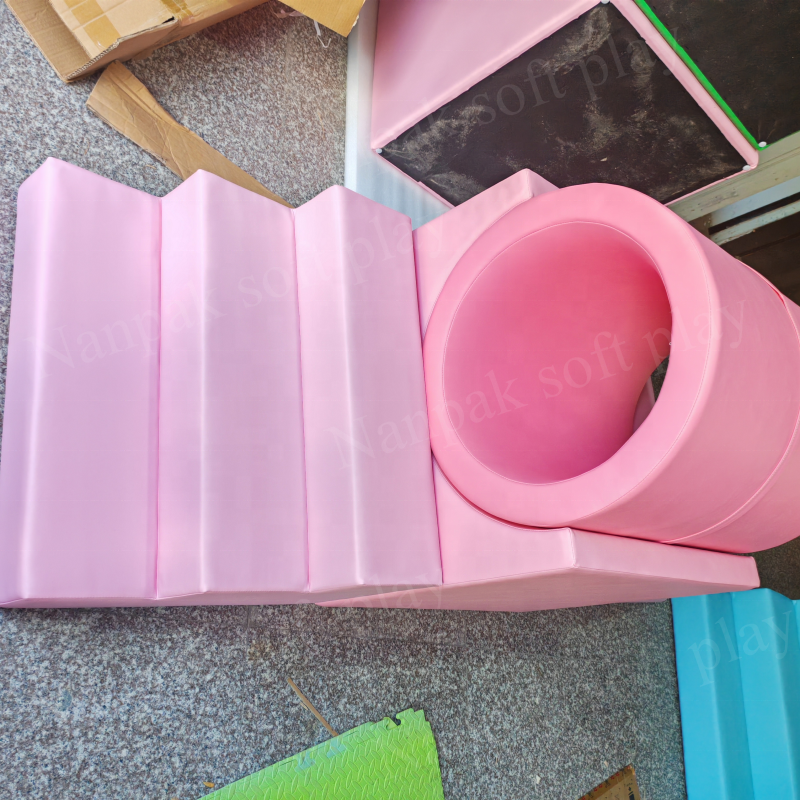 Playground Set Factory - Blossom Flower Ball Pit Tunnel Climber