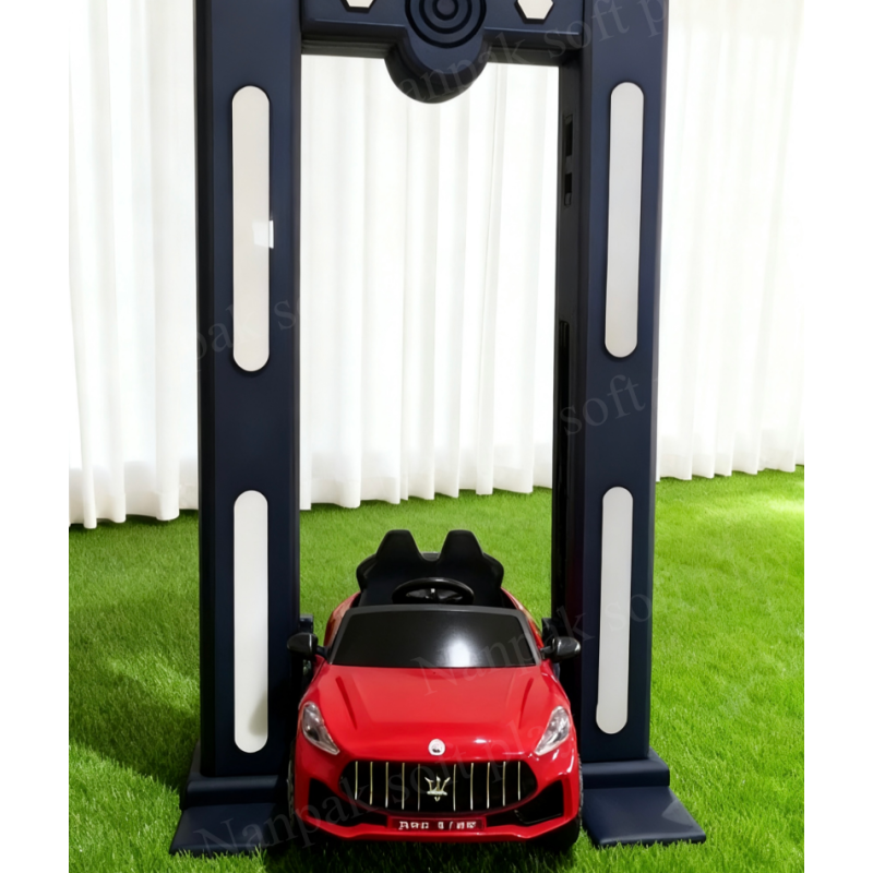 Role Play Equipment Manufacturer - Custom Auto Repair Car Lift Play