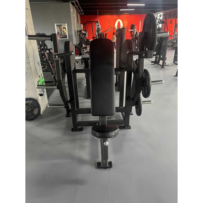 Seated Row Machine Factory - Plate-Loaded Ergonomic Handles