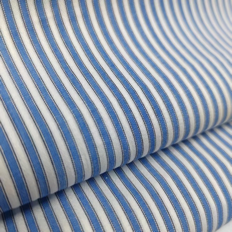 Dobby Fabric Factory - Eco-Friendly Combed Yarn Dyed Poplin