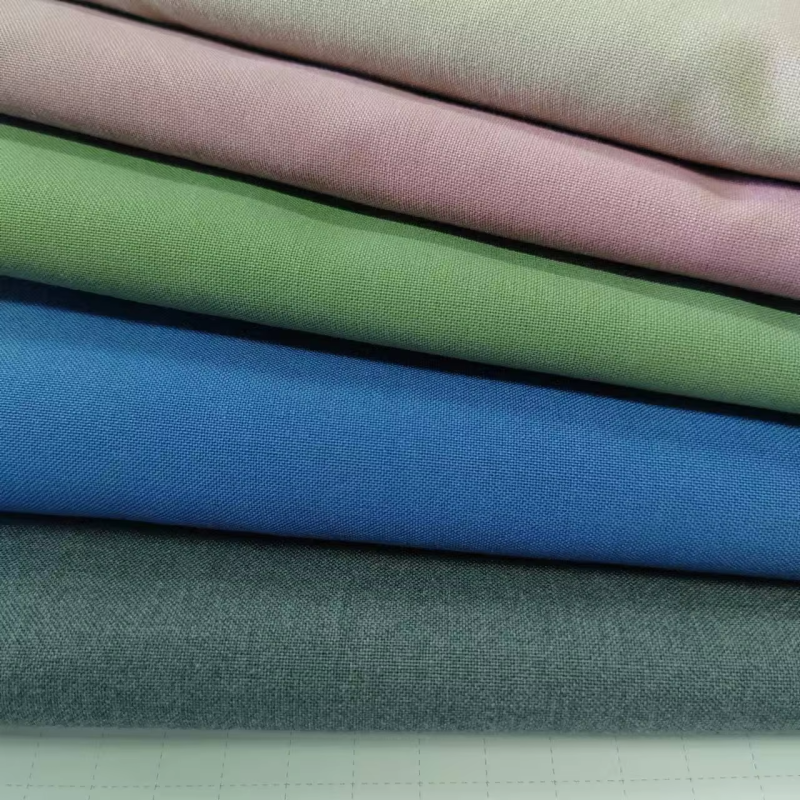 Oxford Fabric Manufacturer - Smooth Breathable Women's Suit