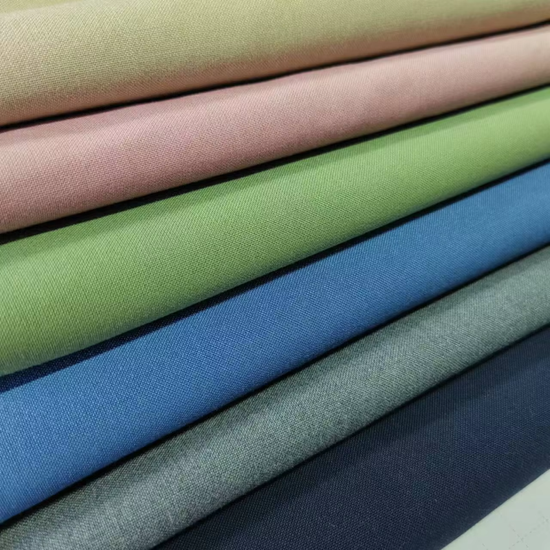 Oxford Fabric Manufacturer - Smooth Breathable Women's Suit