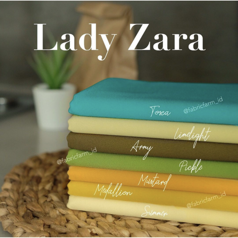 Como Crepe Manufacturer - Woven Plain Dyed Women's Fabric