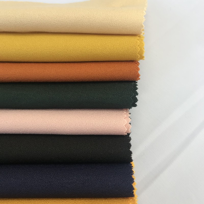 Como Crepe Manufacturer - Woven Plain Dyed Women's Fabric