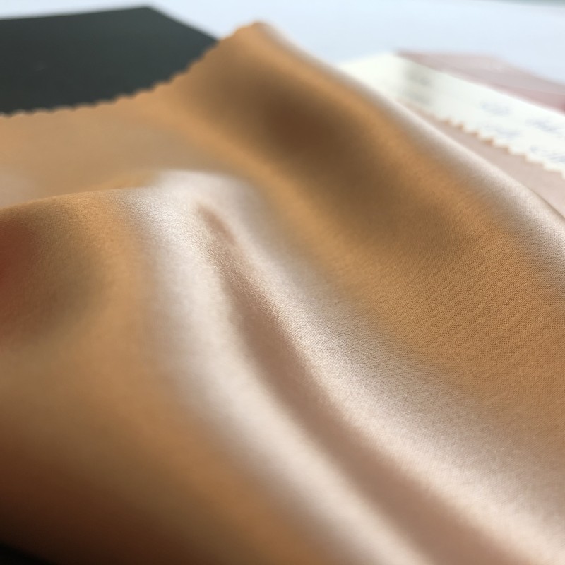 Mulberry Silk Manufacturer - 6A Grade 19mm Fabric