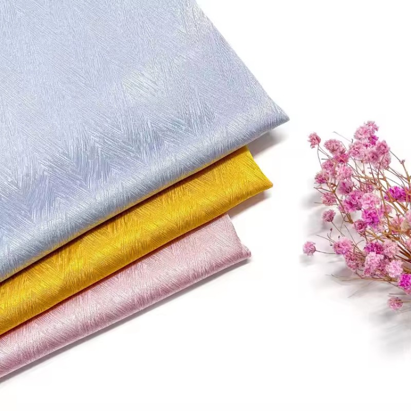 Como Crepe Manufacturer - High Stretch Polyester Fabric