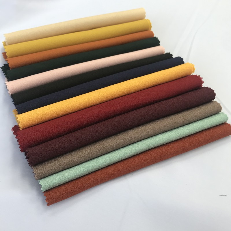 Moss Fabric Factory - 120gsm Lightweight Como Crepe