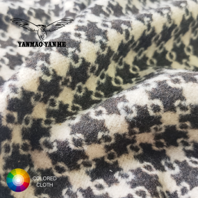 Woolen Fabric Manufacturer - 382GSM Women's Warm Check