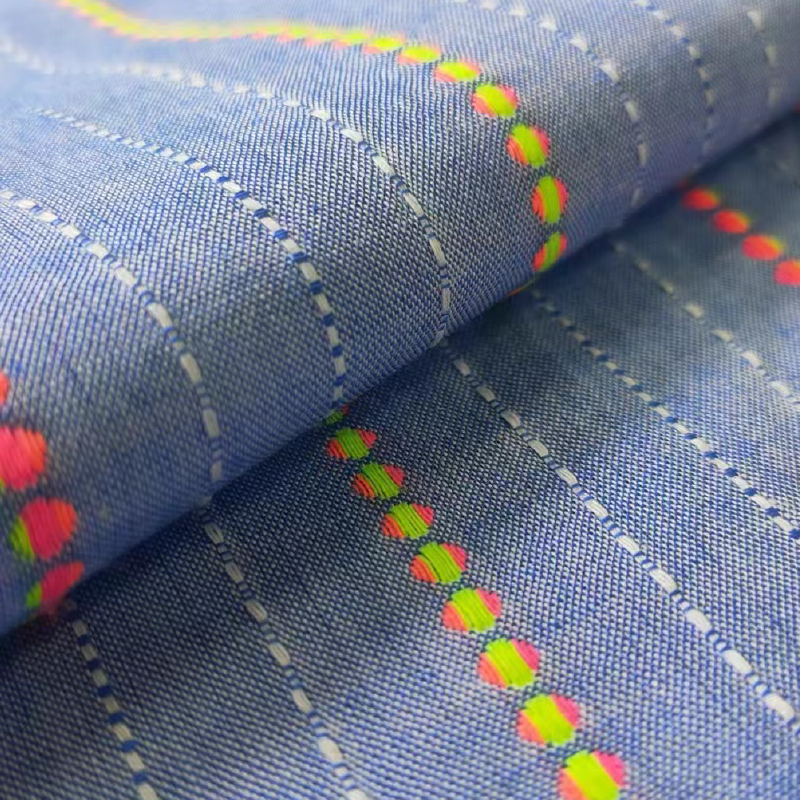 Polyester Cotton Fabric Manufacturer - 96GSM Twill Stripe Blended