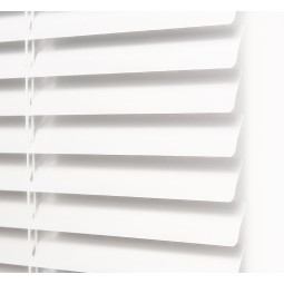 Light Blocking Blinds Supplier - White Louver Heat-insulating