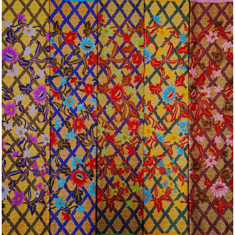 Sarong Skirt Manufacturer - Direct Supply Bird Pattern