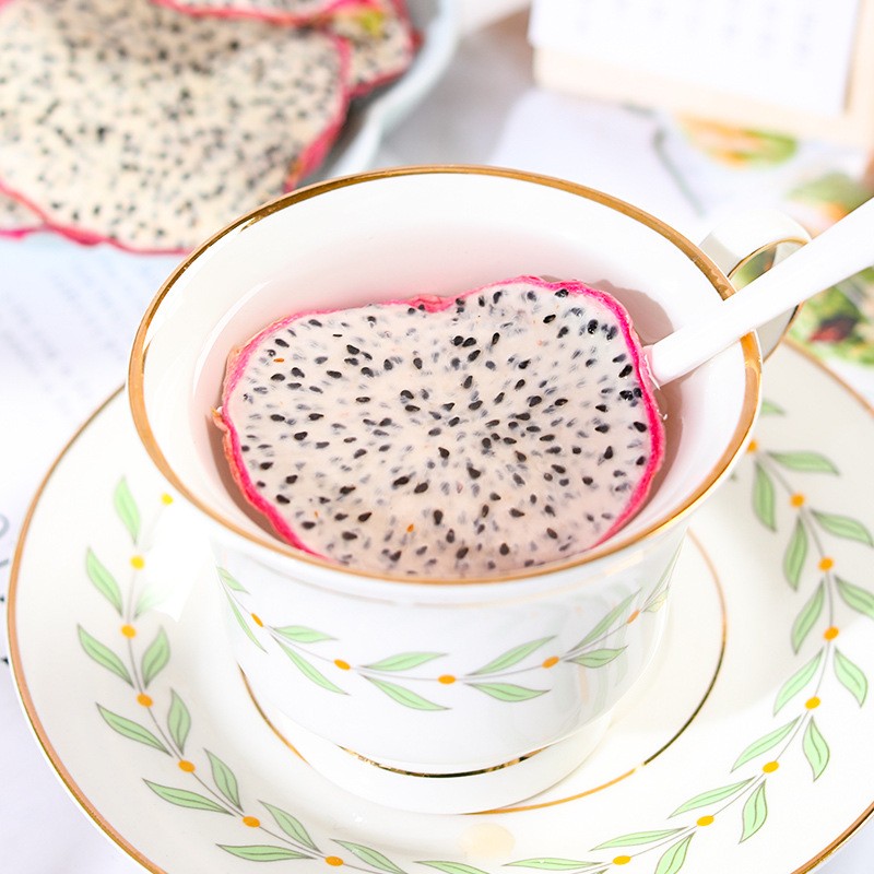 White Dragon Fruit Factory - Heart Slices Natural