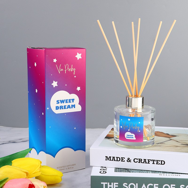 Custom logo Luxury Home Fragrance 5 Aroma Stick Diffuser 100ml Glass Bottle Reed Diffuser Flame Less Long Lasting Home Diffuser