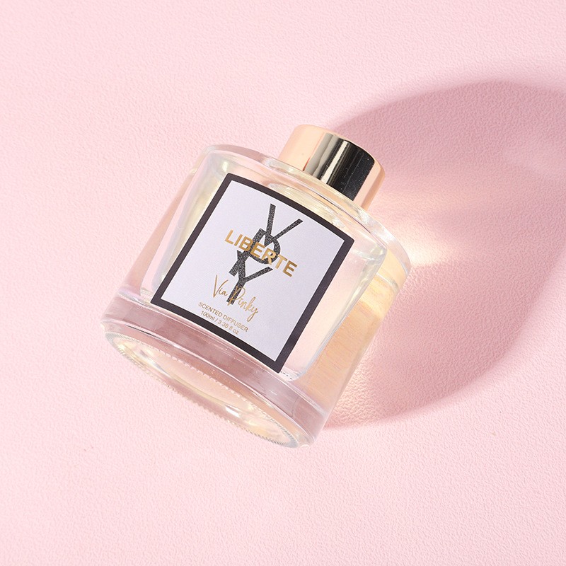 Custom Design  Diffuser Bottles Soft Reed Diffuser 5 Reed Sticks 100ML Glass Aromatherapy Fireless Diffuser