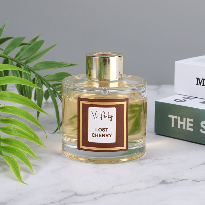 Wholesale 100ml Square Glass Flower Reed Diffuser Sets Long Lasting 5 Aroma Stick Light Fragrance Women Flameless Reed Diffuser