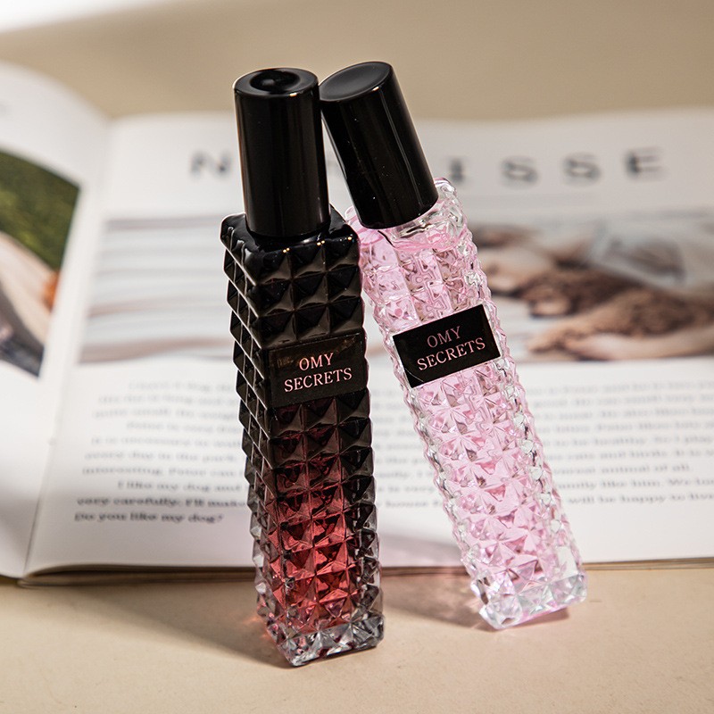 High Quality 30ml Popular Natural Long Lasting Fragrance Mild Elegant High End Glass Bottle Women Floral Perfume