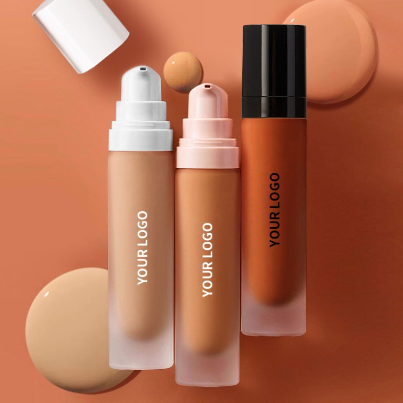 Low MOQ Custom Logo Even Skin Tone Oil Control Matte Waterproof 18 Colors Foundation