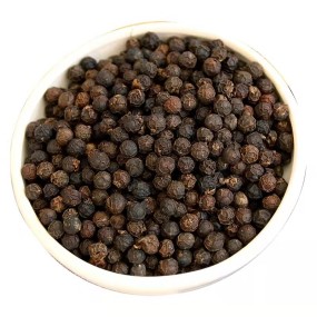Black Peppercorn Manufacturer - Vietnam Spices Quality