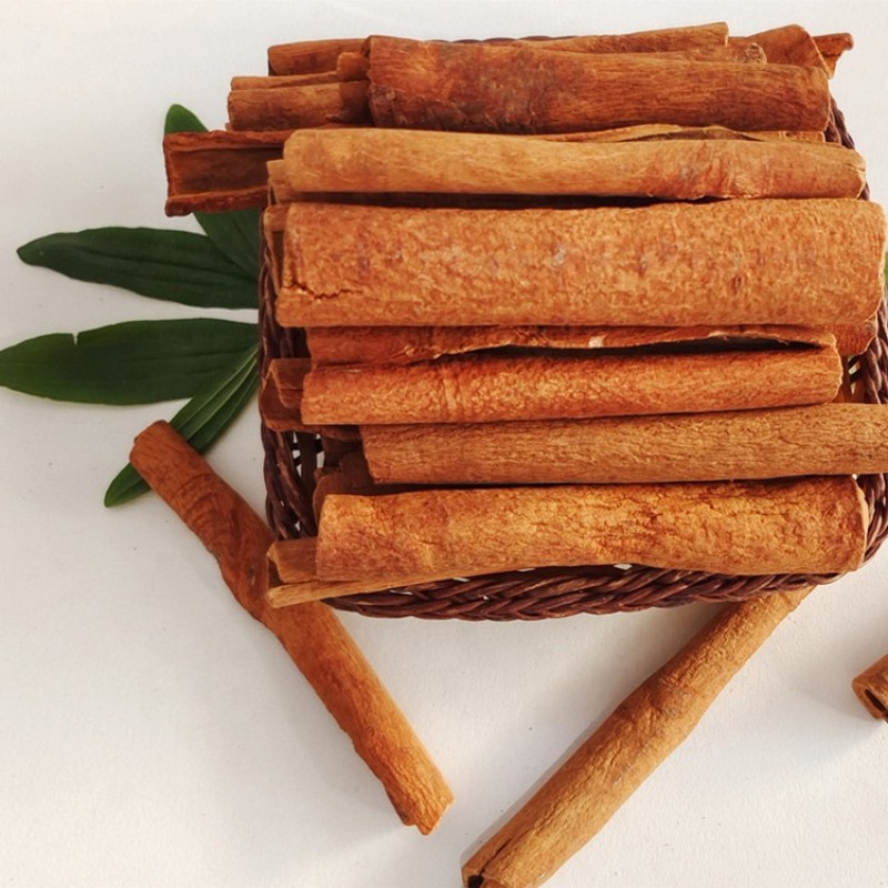 Cassia Sticks Factory - Dried Spices Supplier