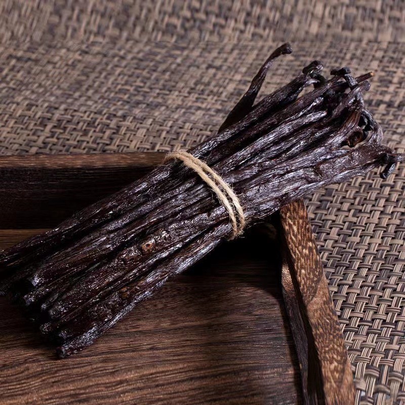 Vanilla Bean Supplier - Baked Goods Custom