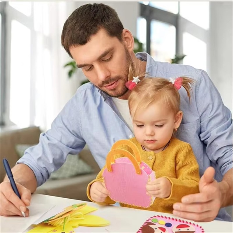 Christmas Craft Manufacturer - Pre-cut Truck