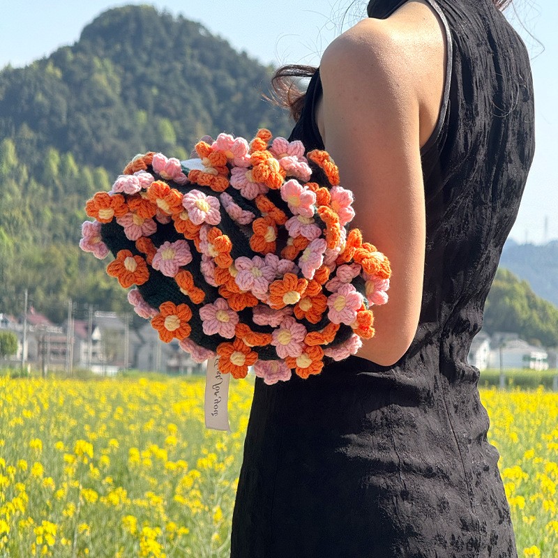 Daisy Blanket Manufacturer - Foldable Bouquet Design