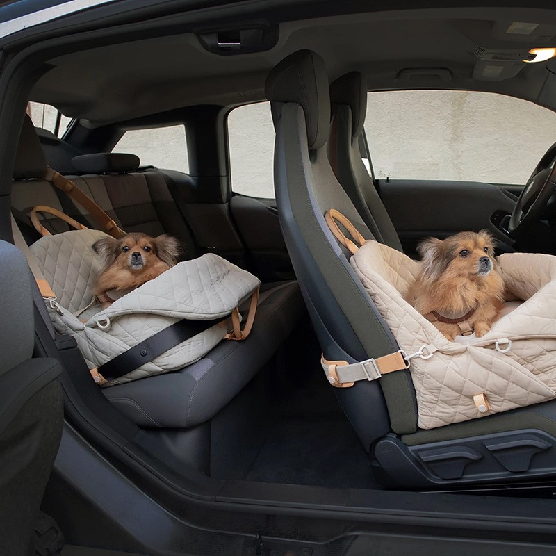 Pet Carrier Manufacturer - Fashionable Soft Fluffy Car Seat