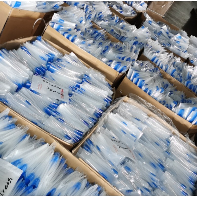 Dog Treat Pouch Manufacturer - Waterproof Silicone Portable