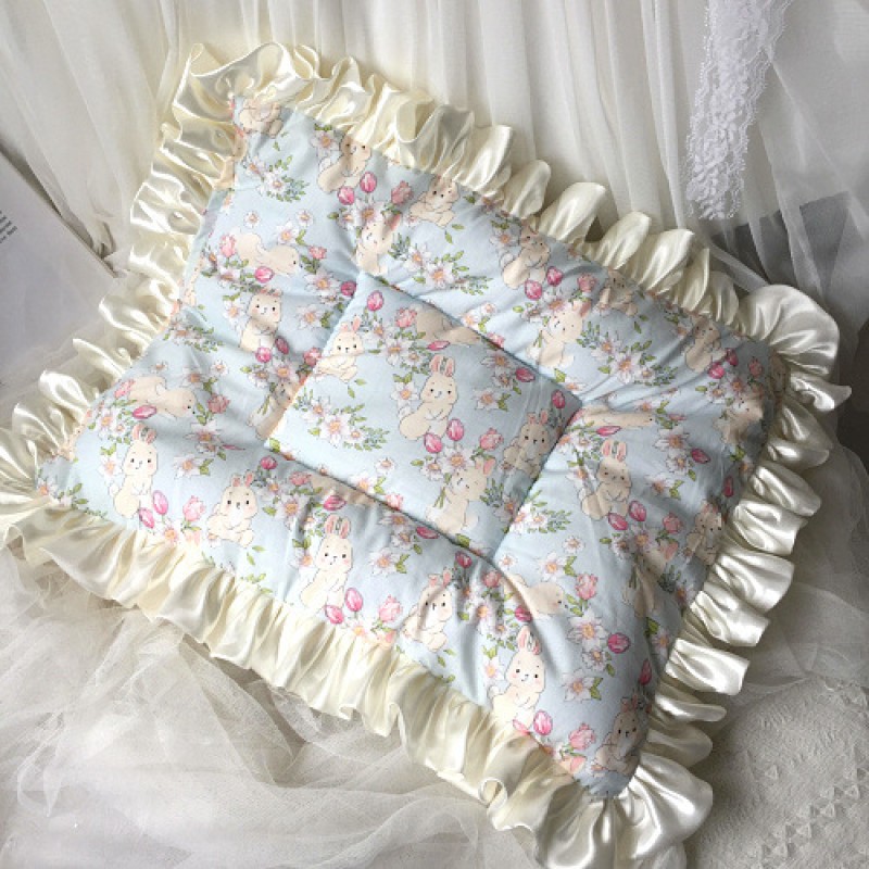 Pet Mat Factory - Luxurious Palace Lace Plush Soft