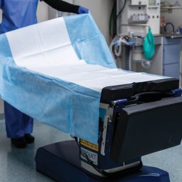 Surgical Kit Supplier - Disposable Absorbent Table Sheet