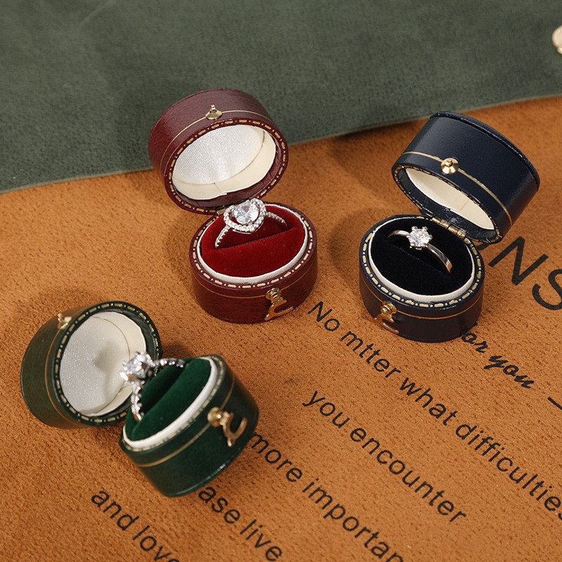 Jewelry Box Factory - Vintage Heart-Shaped Gift Box Wholesale