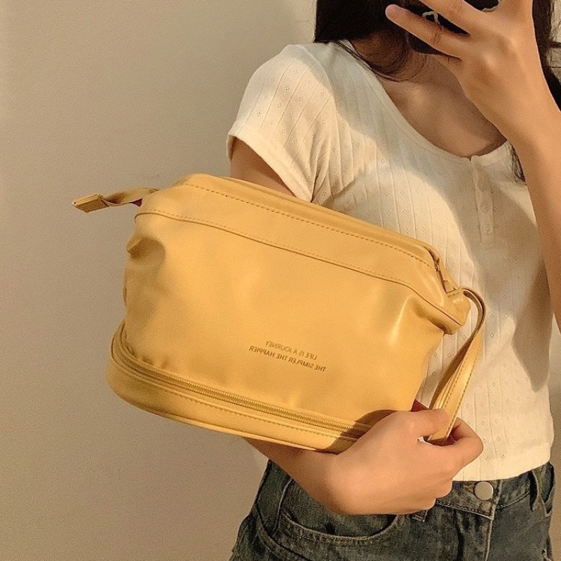 Cosmetic Bag Supplier - Cloud Large Capacity PU Layered Business Trip Waterproof