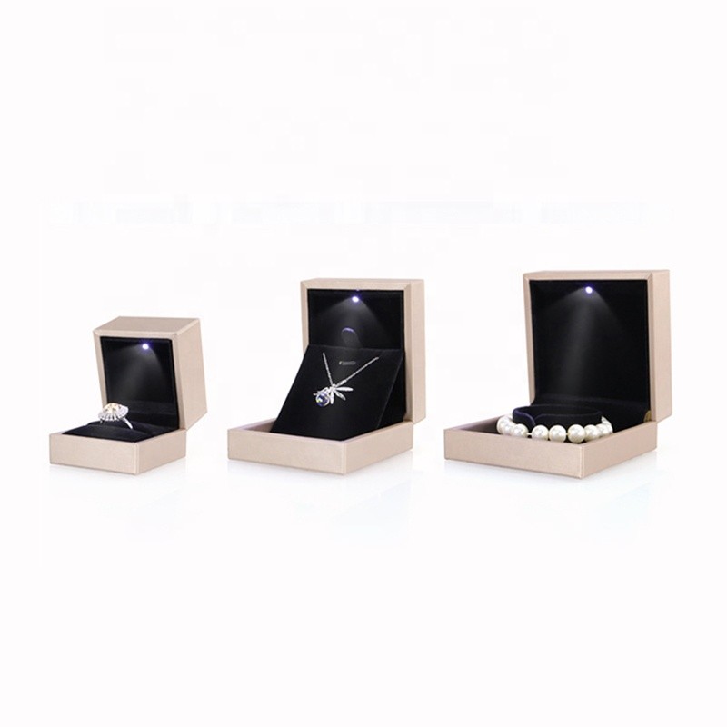 LED Ring Box Manufacturer - Light-Up Velvet PU Leather Wedding