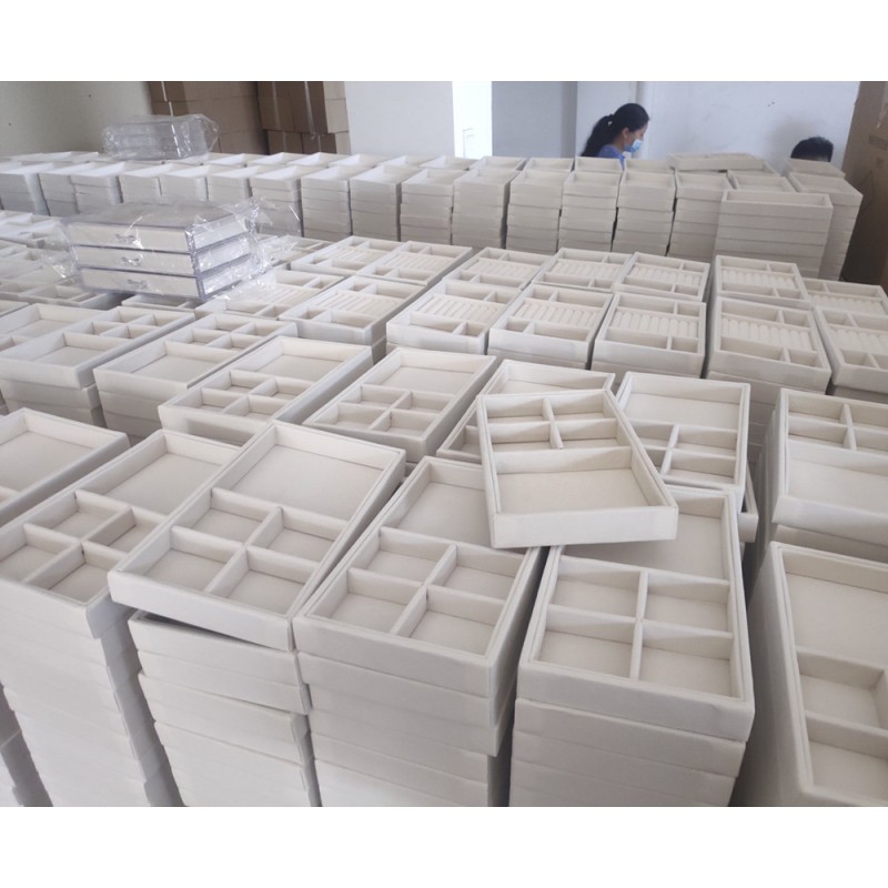 Jewelry Display Tray Manufacturer - Custom Creative Wedding Ring Bangle