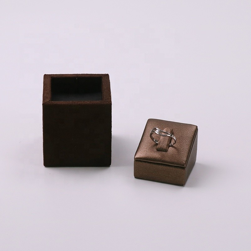 Jewelry Display Set Manufacturer - Professional Suede Custom Brown