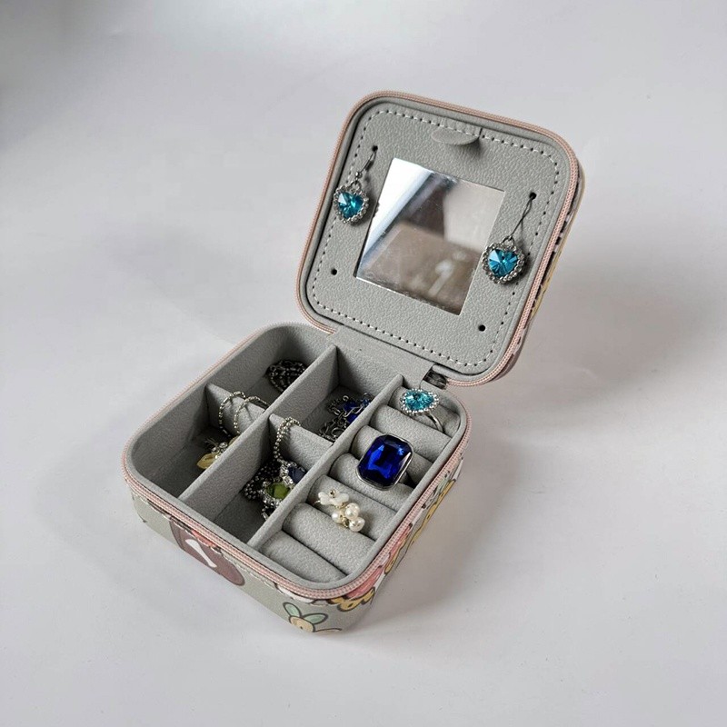 Travel Jewelry Case Manufacturer - Custom Logo Zipper Square Leather