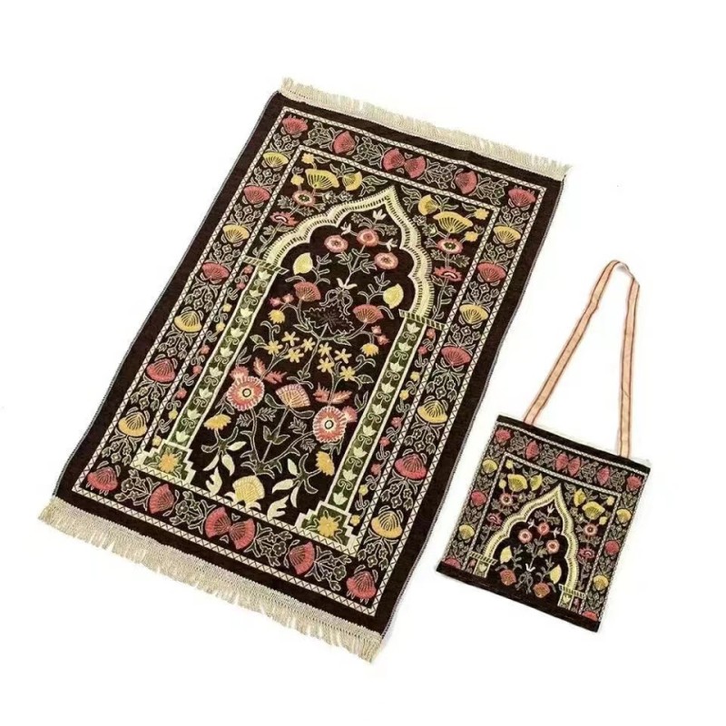Muslim Prayer Rug Manufacturer - Chenille Islamic Home Decor