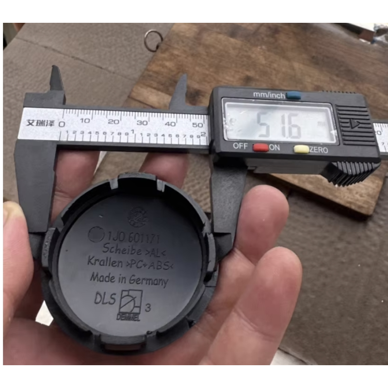 Wheel Cover Manufacturer - 55-76mm Universal Hub Cap