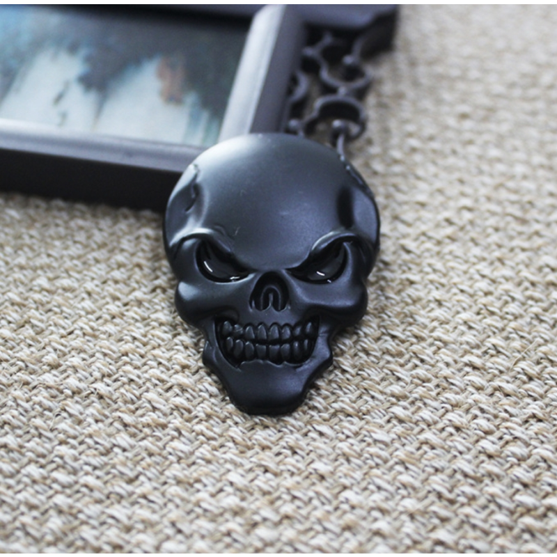 Metal Car Sticker Manufacturer - 3D Crossbones Zinc Alloy Emblem