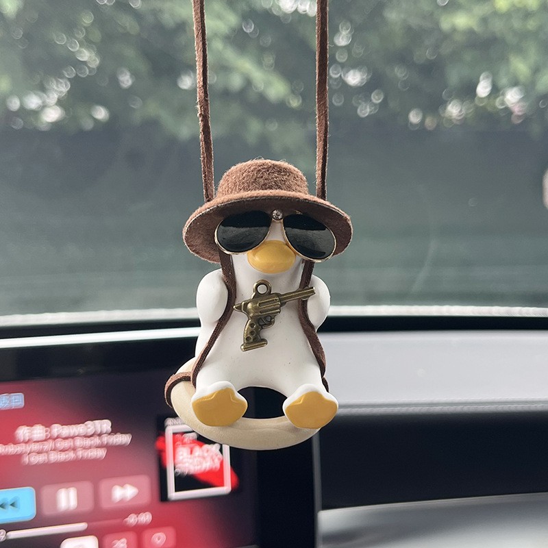 Car Pendant Manufacturer - Small Animal Resin