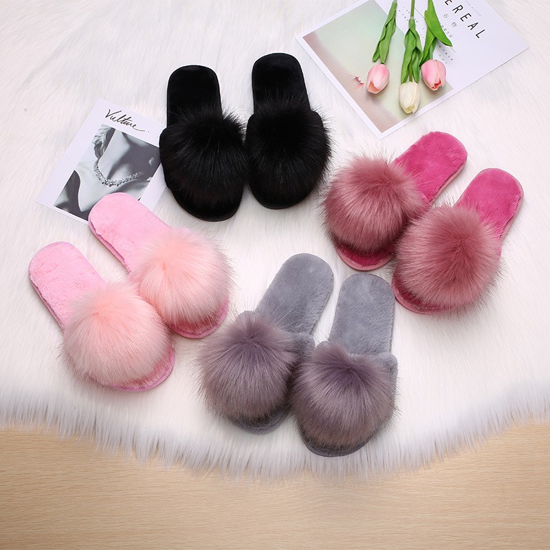 Christmas Pillow Manufacturer - Tree Plush Comfortable