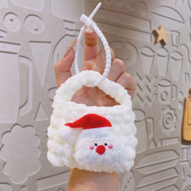 Christmas Ornaments Manufacturer - Creative Hand-Knitted Gifts