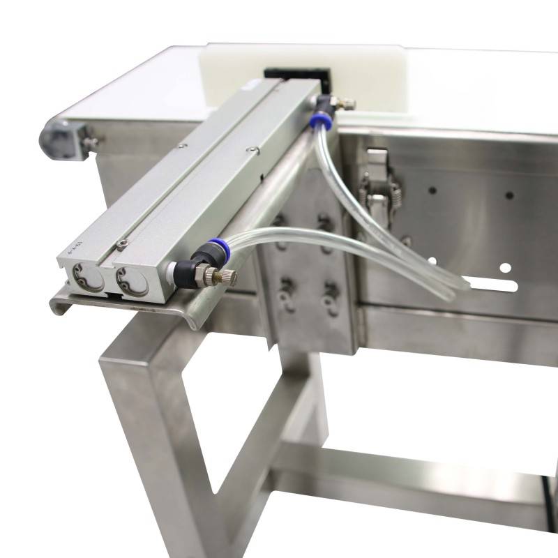 Conveyor System Manufacturer - Industrial Belt Metal Detector