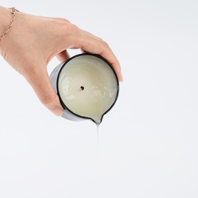 Massage Oil Candle Factory - 50g 200g Round Shape Soy Wax Black Metal Tin