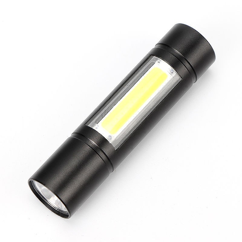 Telescopic Flashlight Manufacturer - Mini Portable Keychain