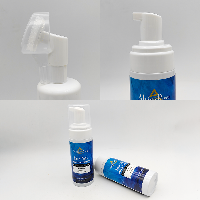 Private Label Korean Luxury Beauty Product Vitamin C Skin Whitening Exfoliating And Lightening NILA Facial Cleanser For Adults