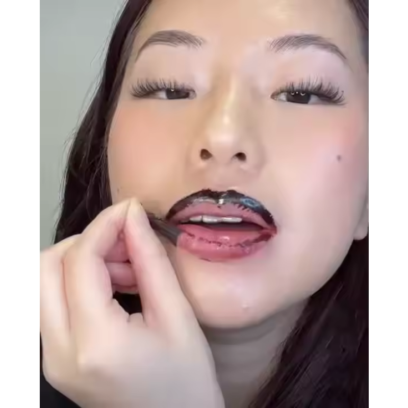 Lip Gloss Factory - Private Label Long Lasting Waterproof Moisturizing Peel Off