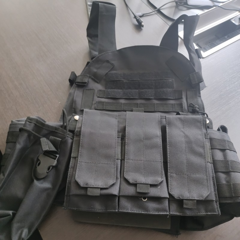 Tactical Vest Manufacturer - Adjustable Multiple Pockets