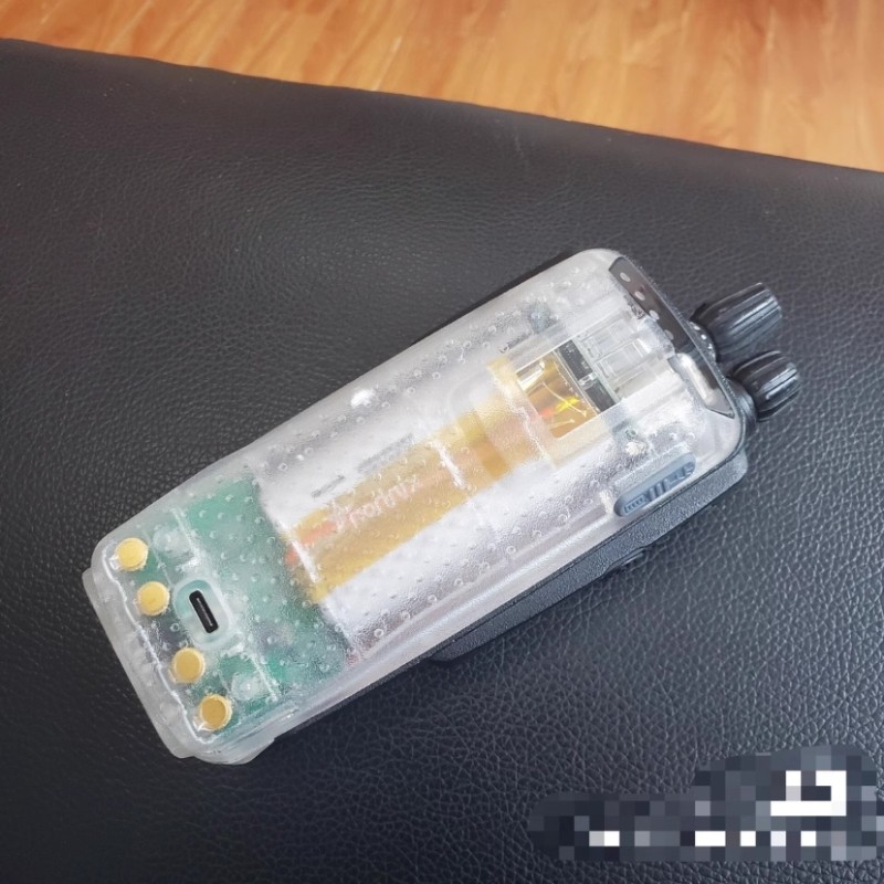 Intercom Battery Factory - Xir P8200 Type-C Flashlight